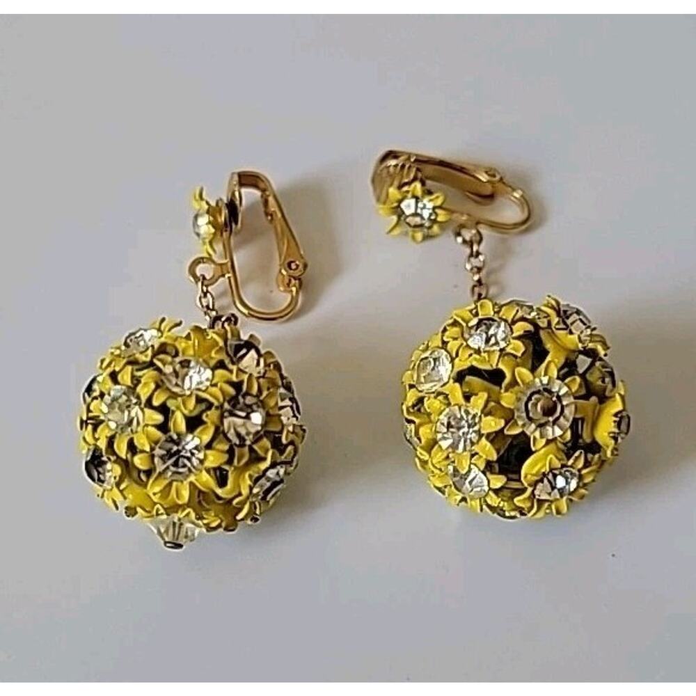 Vintage 60s Yellow Enameled Filigree Globe Drop Clip On‎ Earrings Billie Eilish - Picture 8 of 9